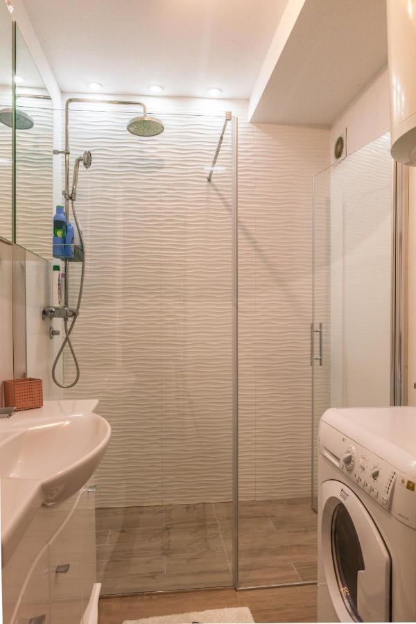 Apartman Jana Bijeljina Zewnętrze zdjęcie